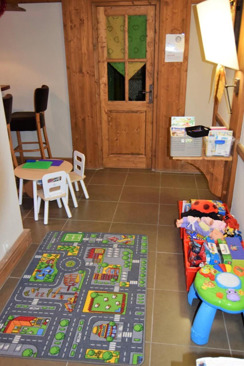 Vacancéole - Le Chalet De Montchavin Bellentre Esterno foto